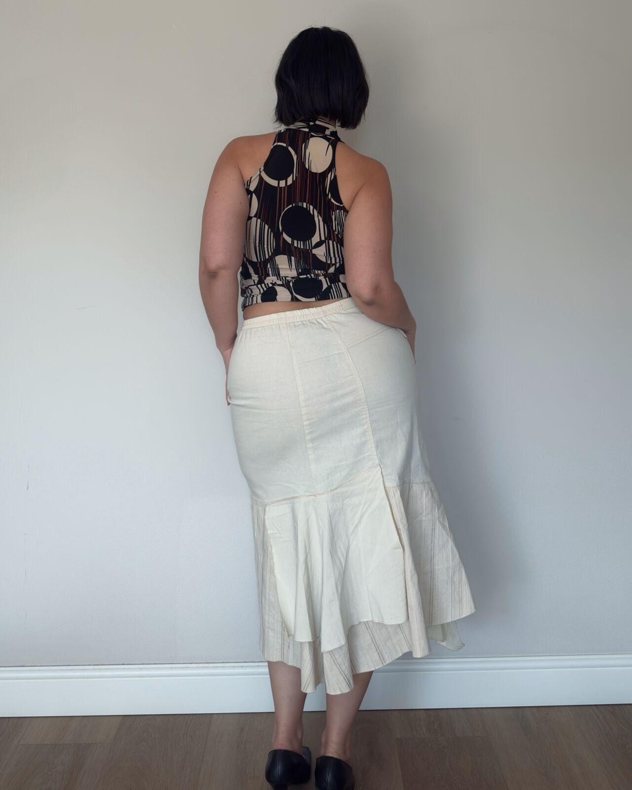 Cream Asymmetrical Midi Skirt – size L/XL